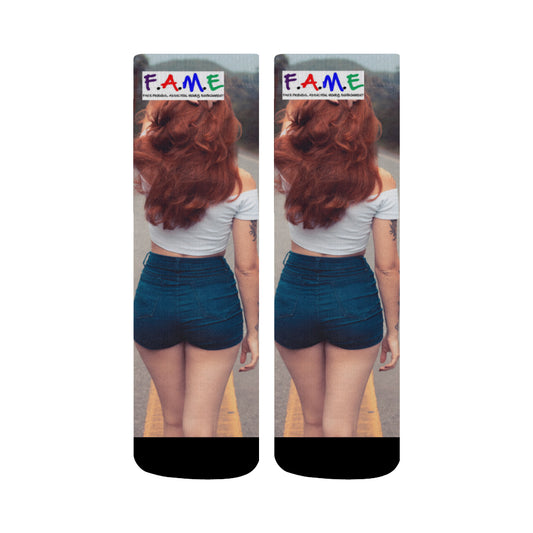 FAME - She Wonders (crew socks)
